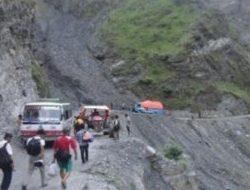 बेनी–जोमसोम सडकखण्ड दैनिक पाँच घण्टा बन्द हुने