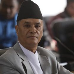 महाअभियोग सिफारिस समितिले जबरासँग बयान लिँदै