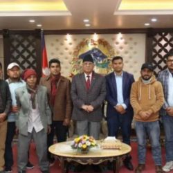साउदी जेलमा रहेका कार्कीलाई नेपाल ल्याउन पहल गर्ने प्रधानमन्त्रीको प्रतिवद्धता