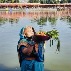 सूर्यको पूजा आराधना गरी छठ मनाइँदै