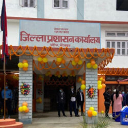 रौतहटको इशनाथमा अनिश्चितकालीन कर्फ्यु