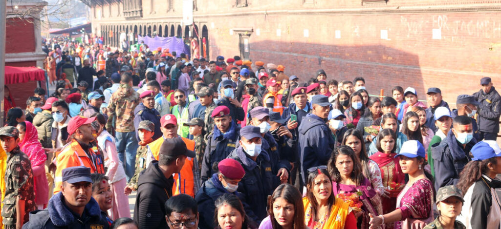 आज महाशिवरात्रि ,पशुपतिमा दर्शनार्थीको घुइँचो