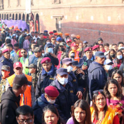 आज महाशिवरात्रि ,पशुपतिमा दर्शनार्थीको घुइँचो