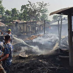 सप्तरीको महादेवामा आगलागीबाट २०० घर जलेर नष्ट